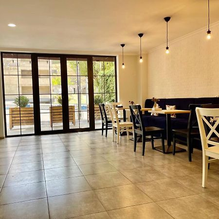 Merien Hotel Erivan Dış mekan fotoğraf