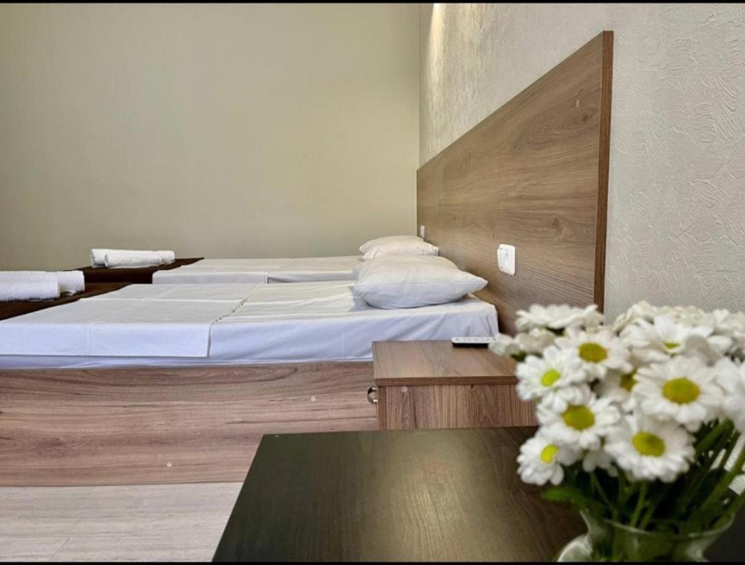 Merien Hotel Erivan Dış mekan fotoğraf
