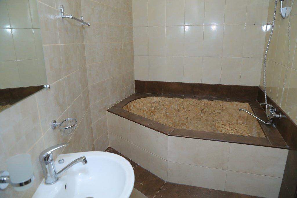 Merien Hotel Erivan Dış mekan fotoğraf