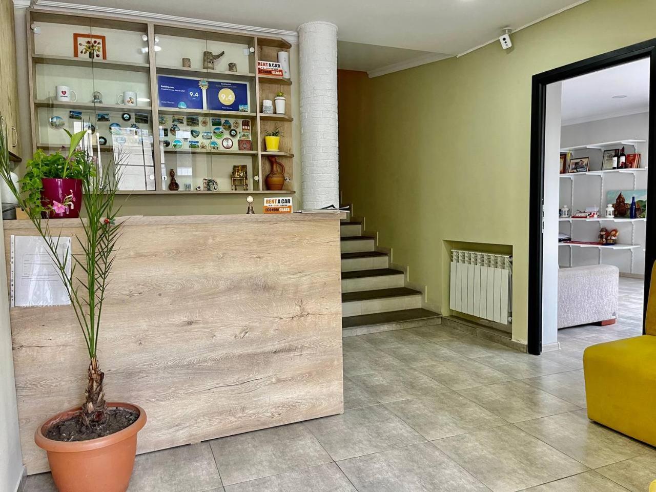 Merien Hotel Erivan Dış mekan fotoğraf